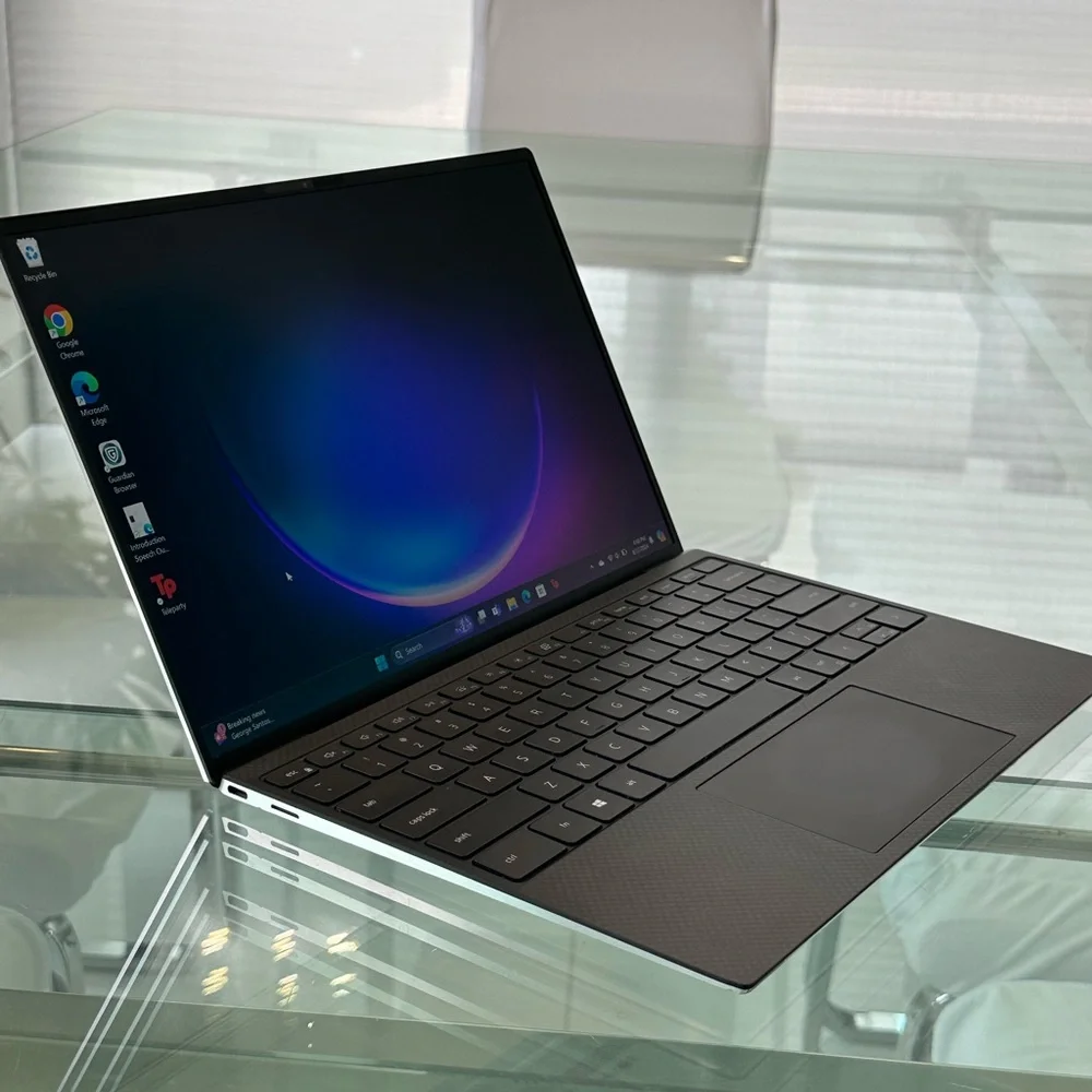 DELL XPS 13